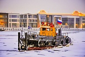 "Риф" и "Норд": два ледокола коммунального флота "Мосводостока" ежедневно патрулируют Москву-реку